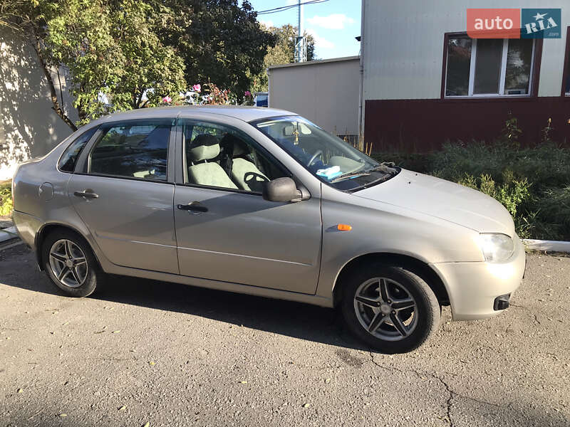 Седан ВАЗ / Lada 1118 Калина 2006 в Броварах фото 5 Седан ВАЗ / Lada 1118 Калина 2006 в Броварах
