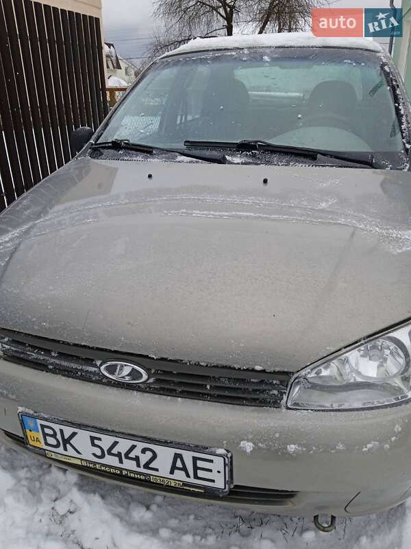 Седан ВАЗ / Lada 1118 Калина 2006 в Ровно