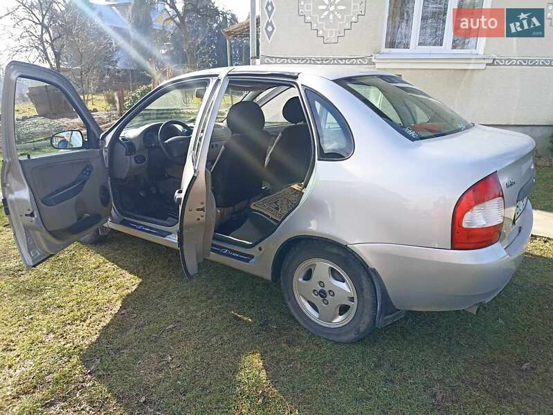 Седан ВАЗ / Lada 1118 Калина 2008 в Новому Розділі