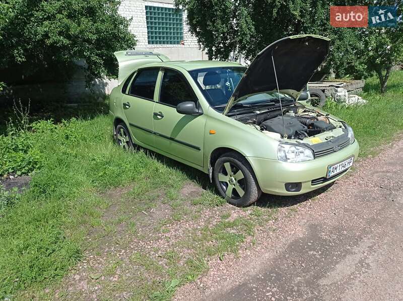 Седан ВАЗ / Lada 1118 Калина 2006 в Житомире