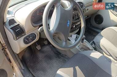 Седан ВАЗ / Lada 1118 Калина 2006 в 