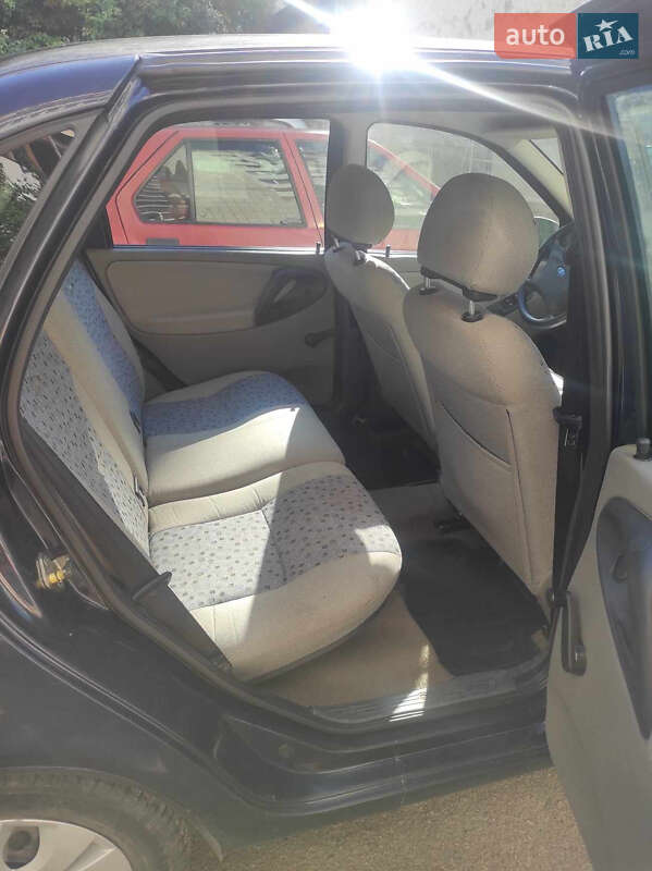 Седан ВАЗ / Lada 1118 Калина 2008 в Бориславе