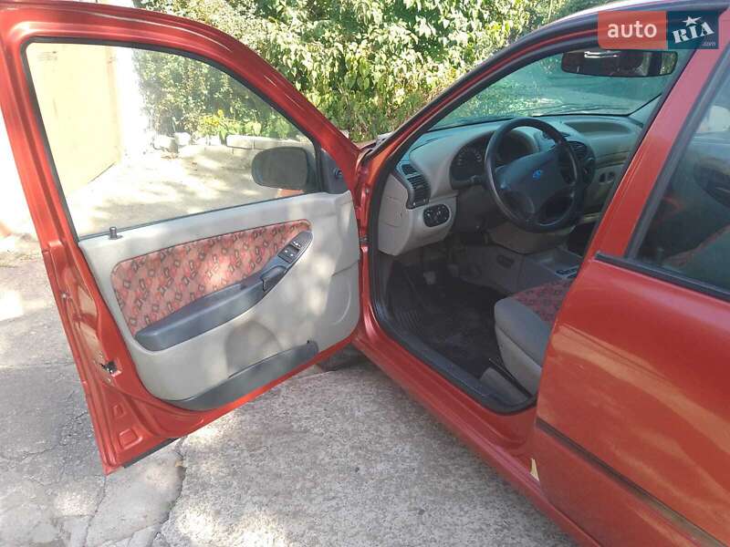 Седан ВАЗ / Lada 1118 Калина 2008 в Днепре