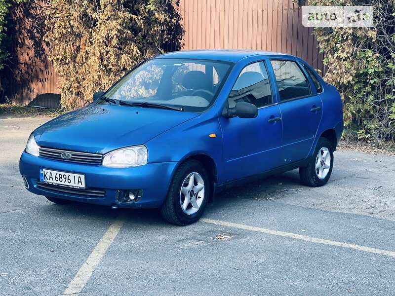 Седан ВАЗ / Lada 1118 Калина 2006 в Киеве