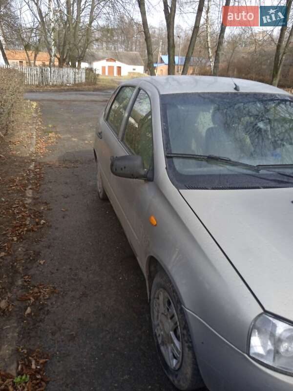 Седан ВАЗ / Lada 1118 Калина 2006 в Изяславе