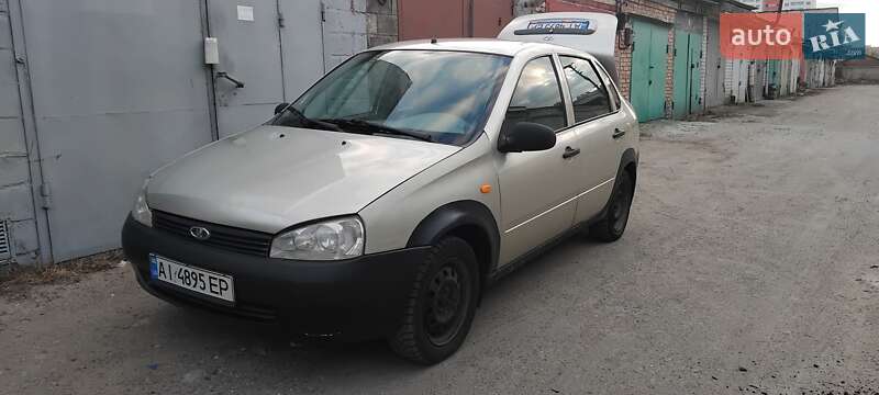 Седан ВАЗ / Lada 1118 Калина 2007 в 
