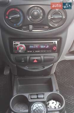 Седан ВАЗ / Lada 1118 Калина 2007 в 