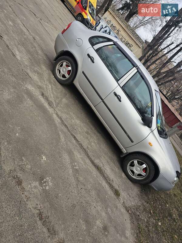 Универсал ВАЗ / Lada 1118 Калина 2007 в Киеве