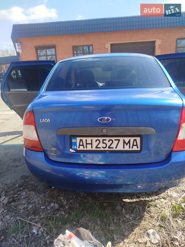 Седан ВАЗ / Lada 1118 Калина 2006 в Ирпене