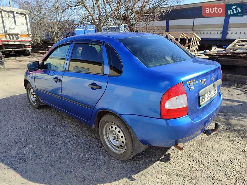 Седан ВАЗ / Lada 1118 Калина 2007 в Любашевке