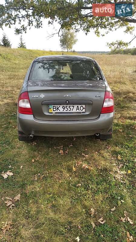 Седан ВАЗ / Lada 1118 Калина 2008 в Костополе