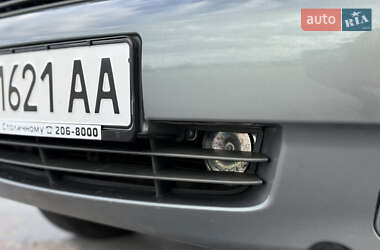 Седан ВАЗ 1118 Калина 2011 в 