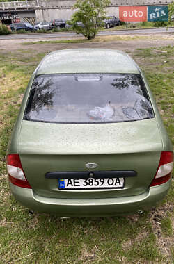Седан ВАЗ 1118 Калина 2008 в 