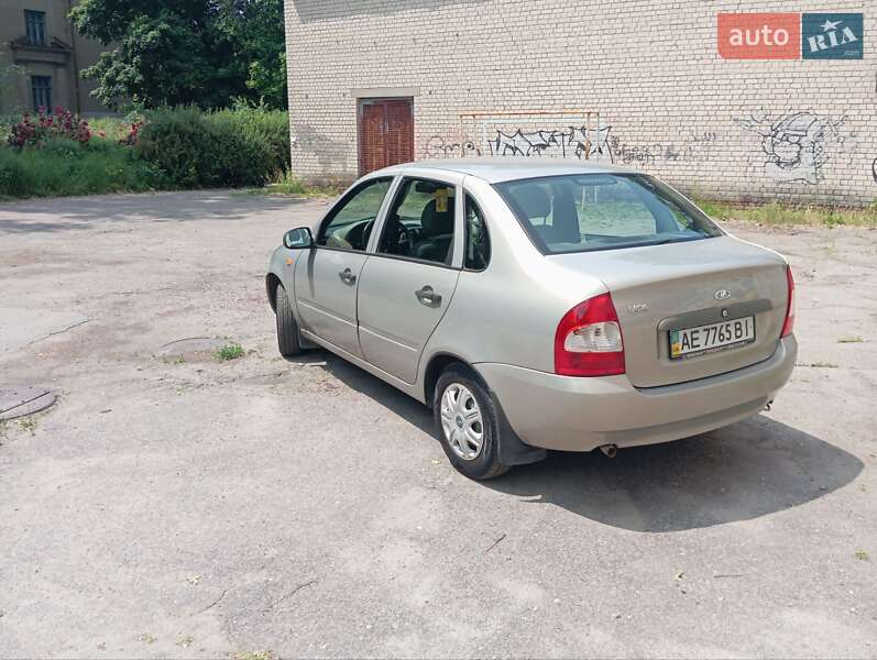 Седан ВАЗ / Lada 1118 Калина 2007 в Днепре