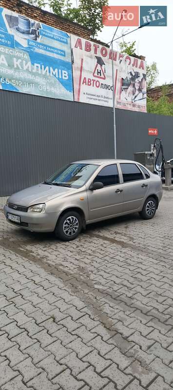 Седан ВАЗ 1118 Калина 2006 в 