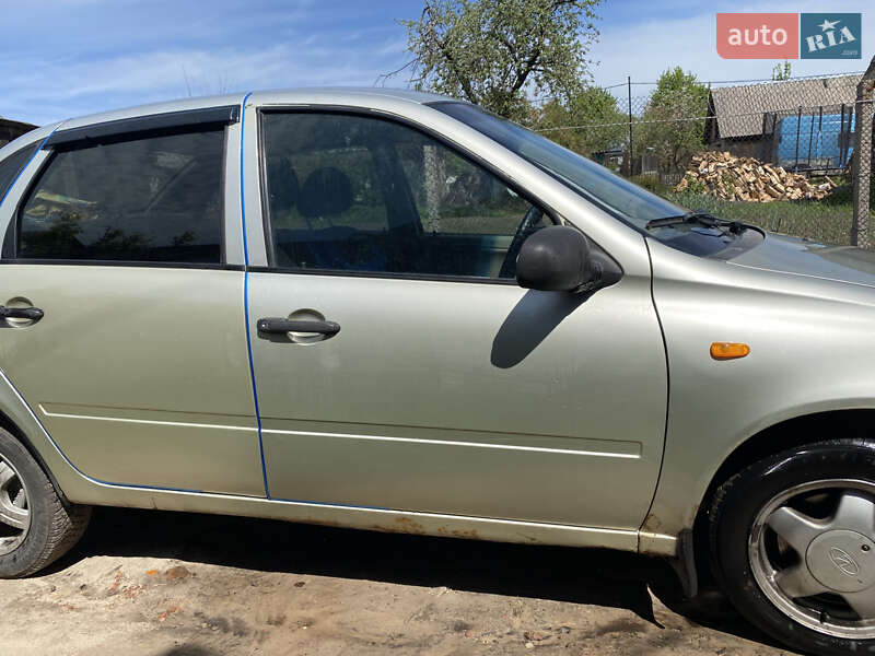 Седан ВАЗ / Lada 1118 Калина 2008 в Киеве