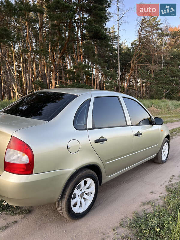 Седан ВАЗ / Lada 1118 Калина 2008 в Солоницевке