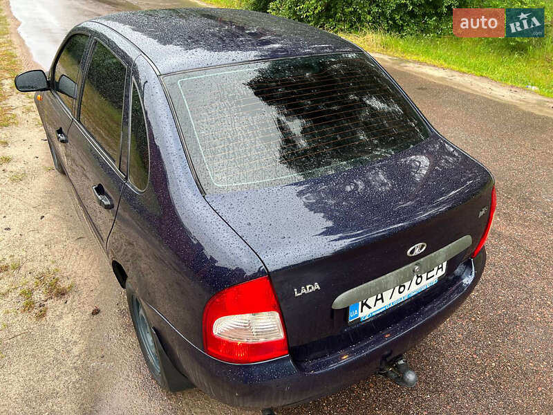 Седан ВАЗ / Lada 1118 Калина 2008 в Житомире