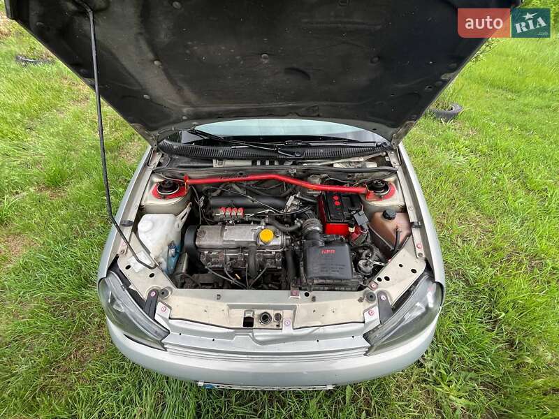 Седан ВАЗ / Lada 1118 Калина 2007 в Светловодске
