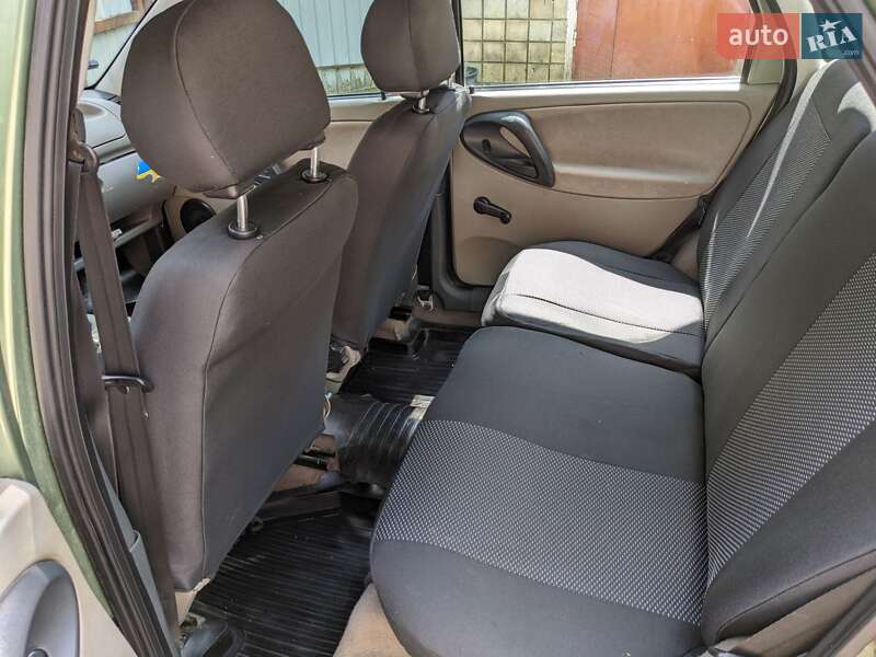 Седан ВАЗ / Lada 1118 Калина 2008 в Хмельницком