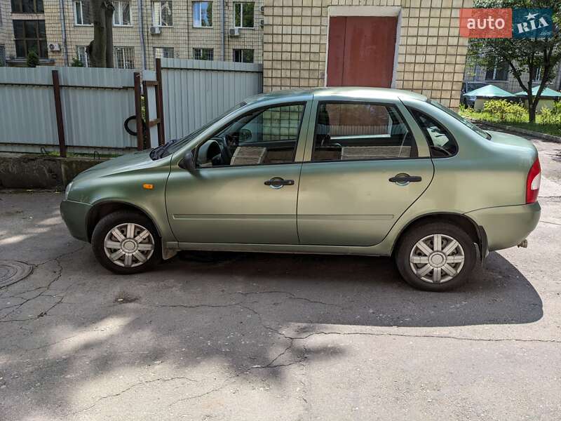 Седан ВАЗ / Lada 1118 Калина 2008 в Хмельницком