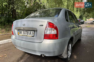 Седан ВАЗ 1118 Калина 2007 в 