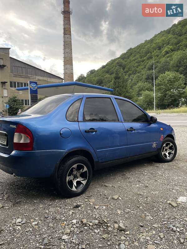 Седан ВАЗ / Lada 1118 Калина 2006 в Рахове