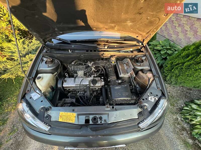 Седан ВАЗ / Lada 1118 Калина 2006 в Ивано-Франковске