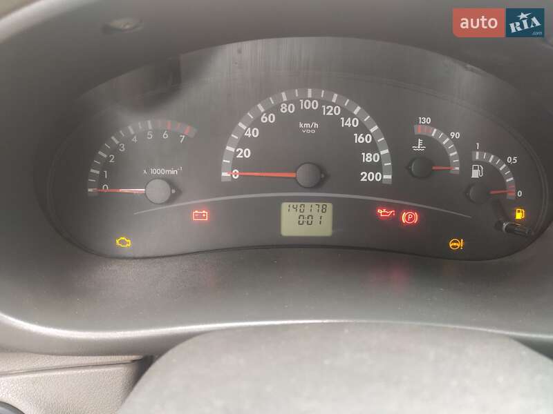 Седан ВАЗ / Lada 1118 Калина 2006 в Чернигове фото 4 Седан ВАЗ / Lada 1118 Калина 2006 в Чернигове