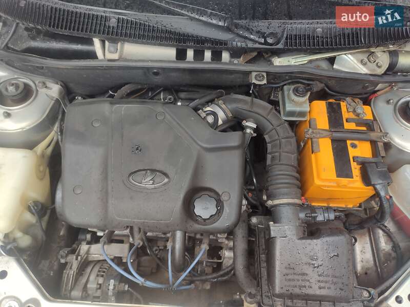 Седан ВАЗ / Lada 1118 Калина 2006 в Чернигове фото 7 Седан ВАЗ / Lada 1118 Калина 2006 в Чернигове