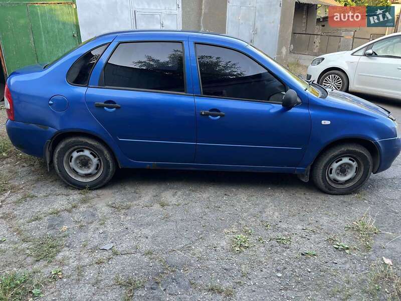 Седан ВАЗ / Lada 1118 Калина 2006 в Черновцах фото Седан ВАЗ / Lada 1118 Калина 2006 в Черновцах