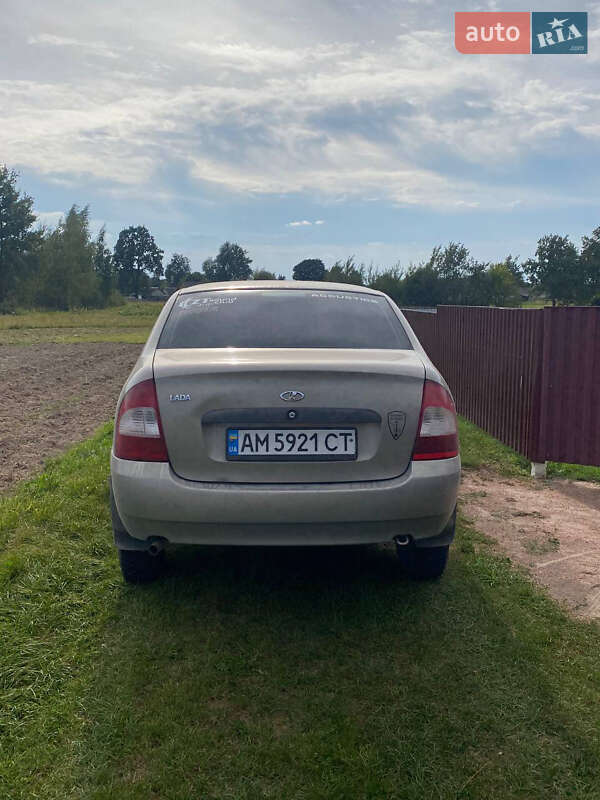 Седан ВАЗ / Lada 1118 Калина 2006 в Житомирі