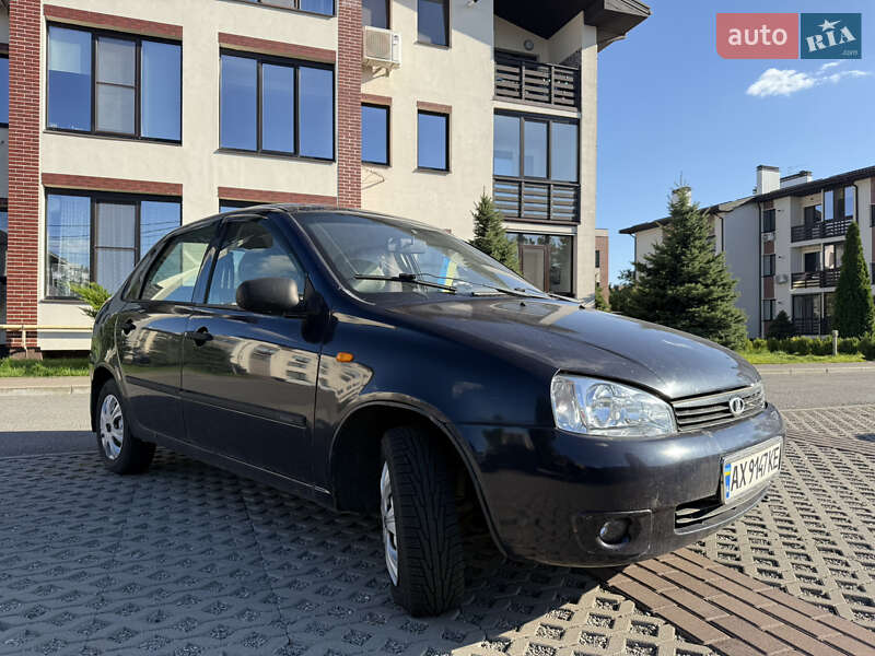 Седан ВАЗ / Lada 1118 Калина 2007 в Харькове