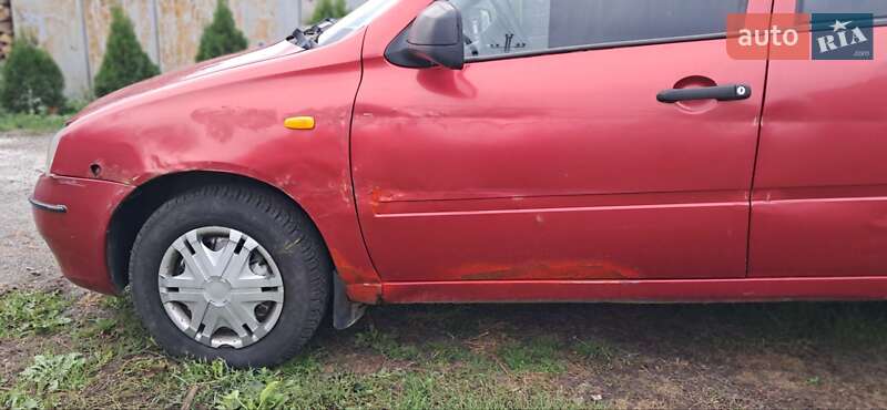 Седан ВАЗ / Lada 1118 Калина 2006 в Летичеве