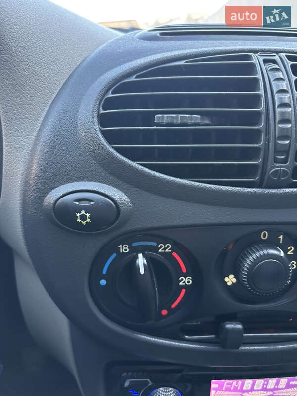 Седан ВАЗ / Lada 1118 Калина 2008 в Миколаєві