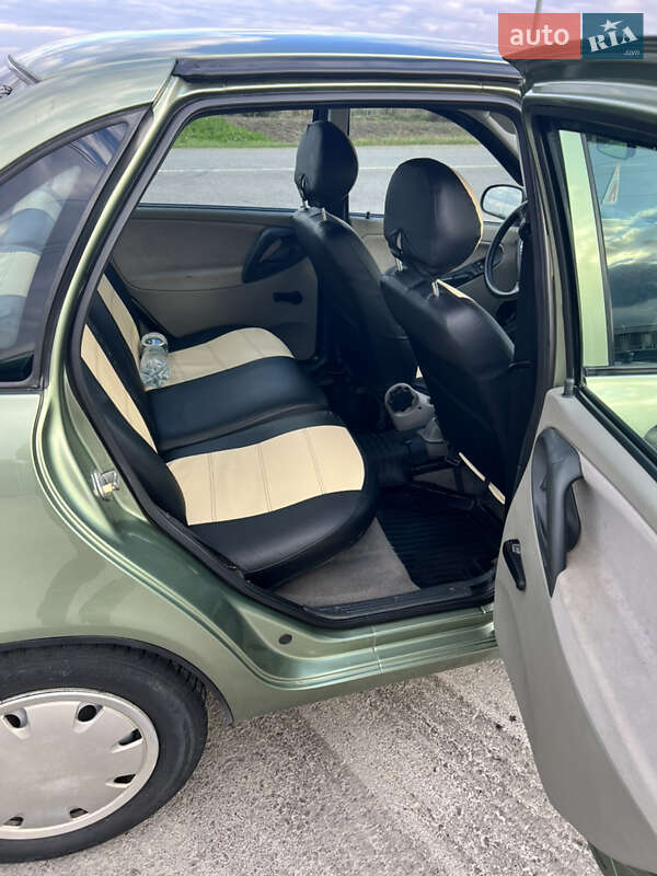 Седан ВАЗ / Lada 1118 Калина 2008 в Могилів-Подільському