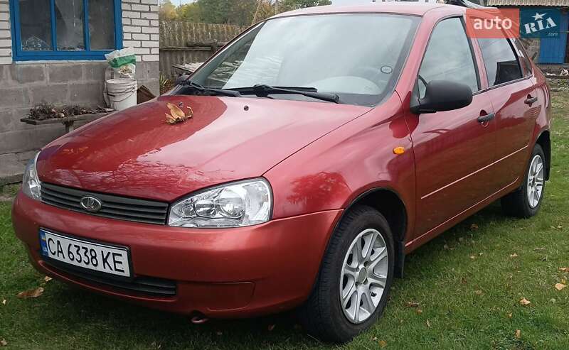 Седан ВАЗ / Lada 1118 Калина 2008 в Черкассах