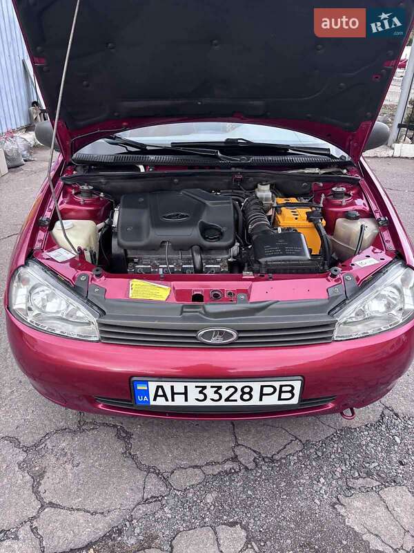 Седан ВАЗ / Lada 1118 Калина 2006 в Звенигородке