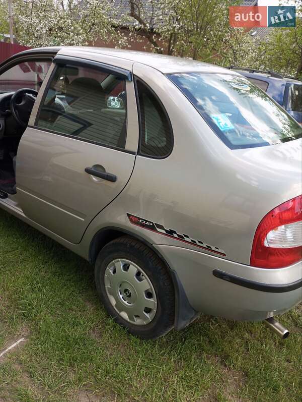 Седан ВАЗ / Lada 1118 Калина 2007 в Білі Ослави фото 4 Седан ВАЗ / Lada 1118 Калина 2007 в Білі Ослави