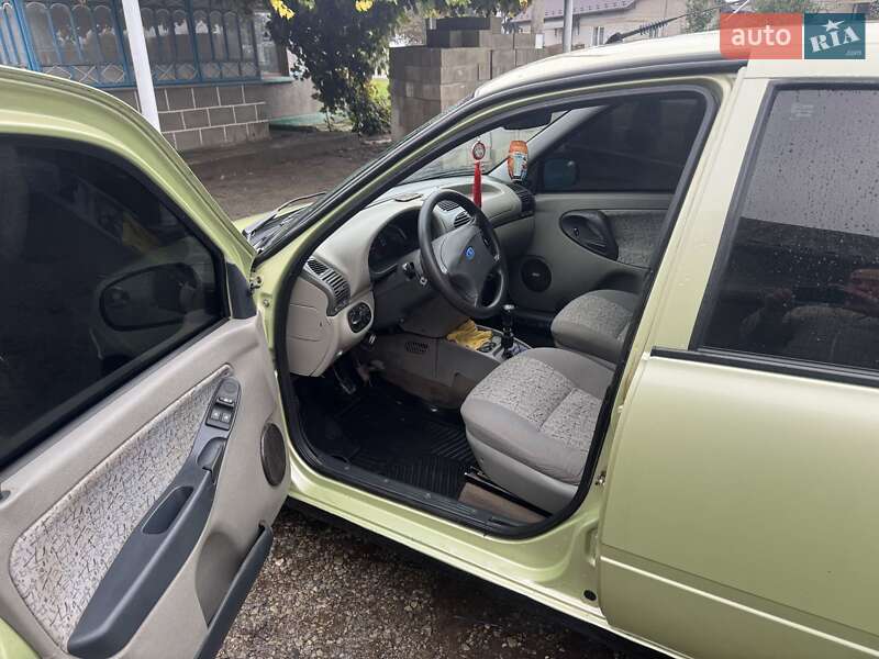 Седан ВАЗ / Lada 1118 Калина 2006 в Теребовлі фото 10 Седан ВАЗ / Lada 1118 Калина 2006 в Теребовлі