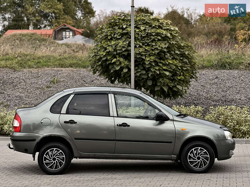 Седан ВАЗ / Lada 1118 Калина 2008 в Хмельницком