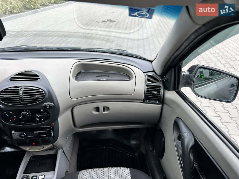 Седан ВАЗ / Lada 1118 Калина 2008 в Хмельницком