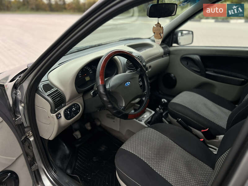 Седан ВАЗ / Lada 1118 Калина 2008 в Хмельницком