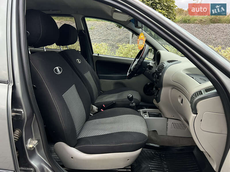 Седан ВАЗ / Lada 1118 Калина 2008 в Хмельницком