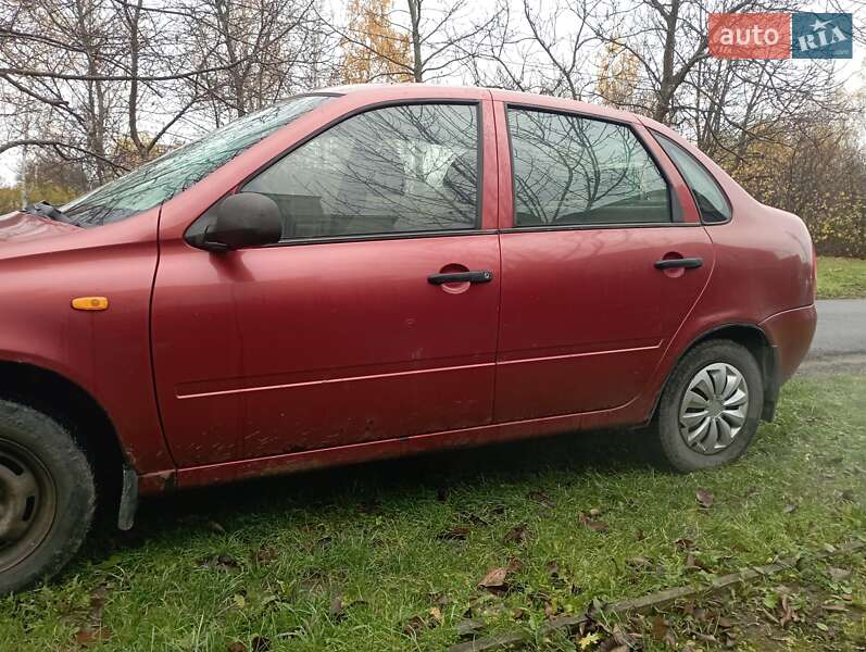 Седан ВАЗ / Lada 1118 Калина 2006 в Ужгороді фото 4 Седан ВАЗ / Lada 1118 Калина 2006 в Ужгороді