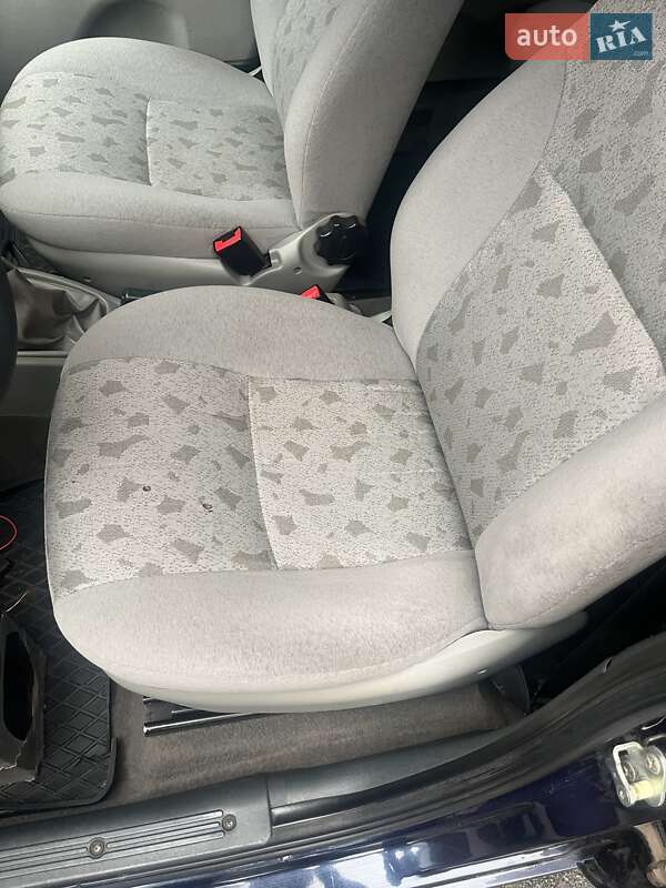 Седан ВАЗ / Lada 1118 Калина 2007 в Днепре