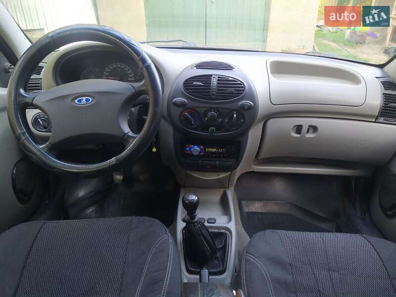 Седан ВАЗ / Lada 1118 Калина 2008 в Теофіполі фото 5 Седан ВАЗ / Lada 1118 Калина 2008 в Теофіполі