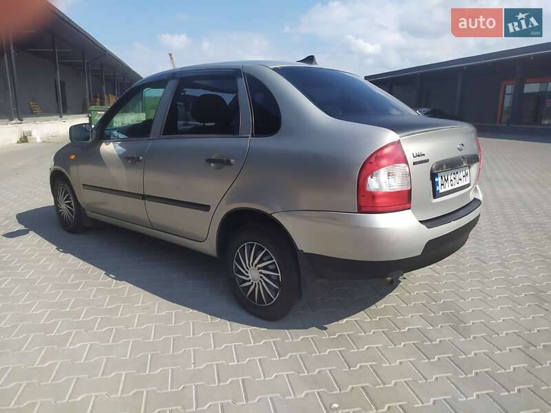 Седан ВАЗ / Lada 1118 Калина 2006 в Житомире