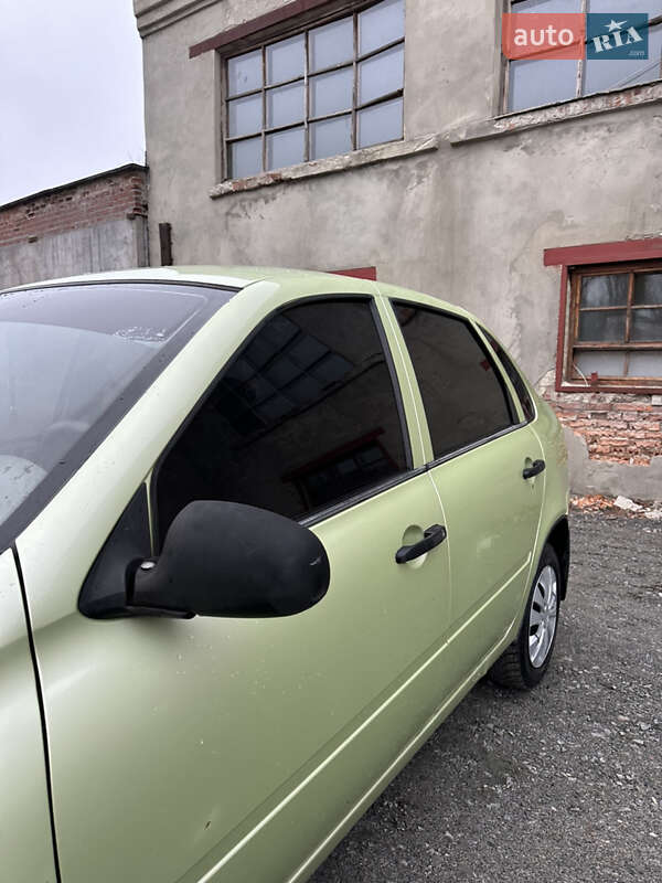 Седан ВАЗ / Lada 1118 Калина 2006 в Полтаве фото 8 Седан ВАЗ / Lada 1118 Калина 2006 в Полтаве