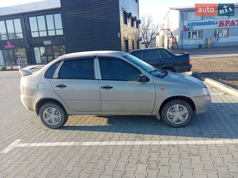 Седан ВАЗ / Lada 1118 Калина 2006 в Снятине